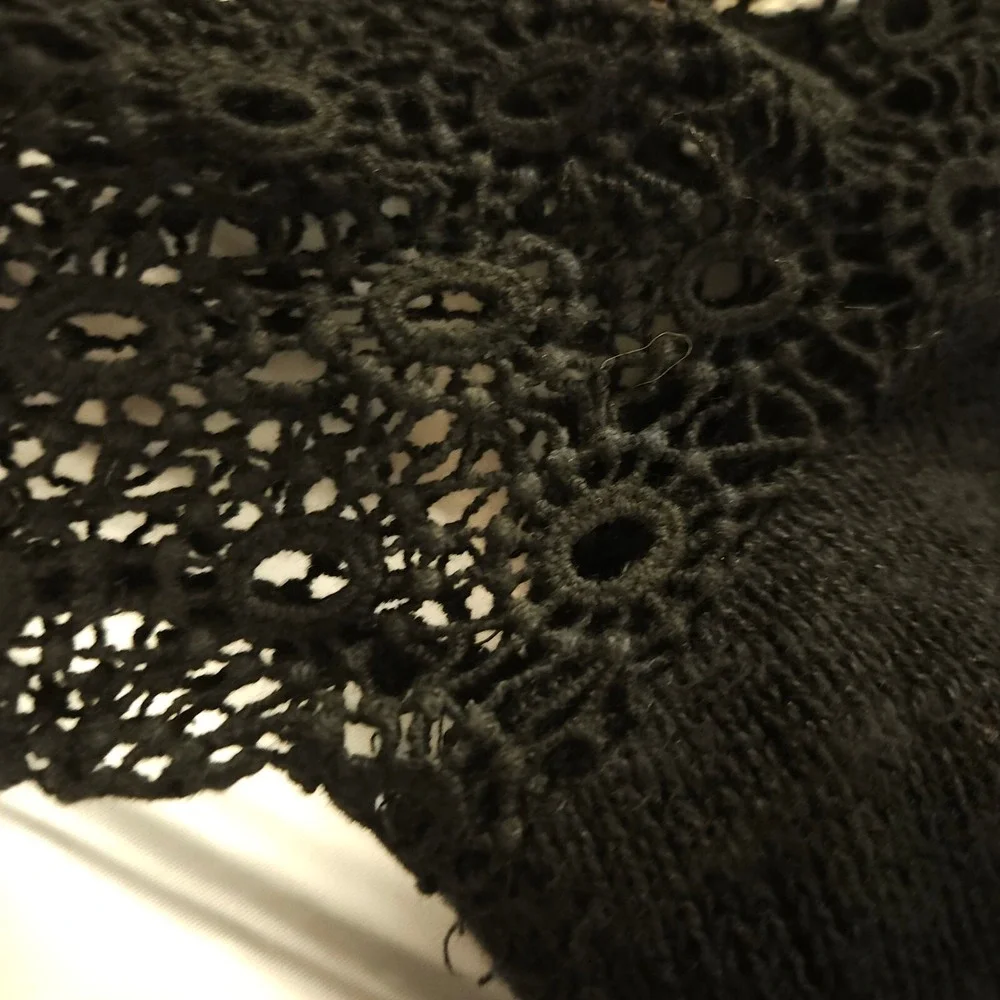 1 Lucky Brand Black Lace Sleeve Linen Cotton Sweater Womens Large